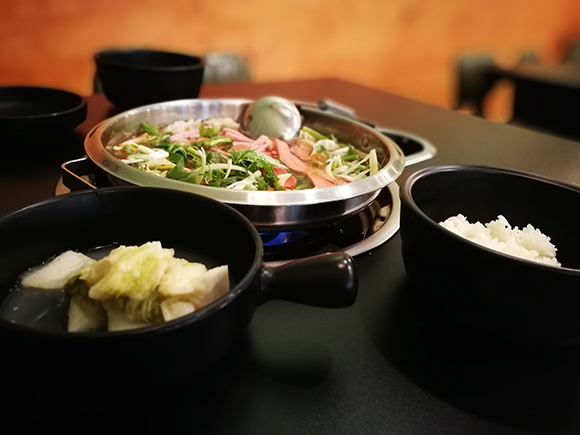 Seoul food dumpling soup